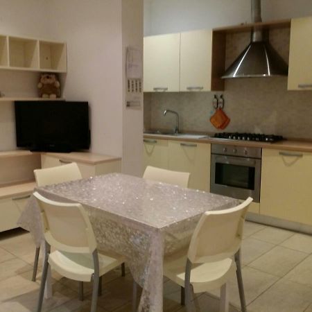 Gianfranca Apartment Белариа-Игеа Марина Екстериор снимка