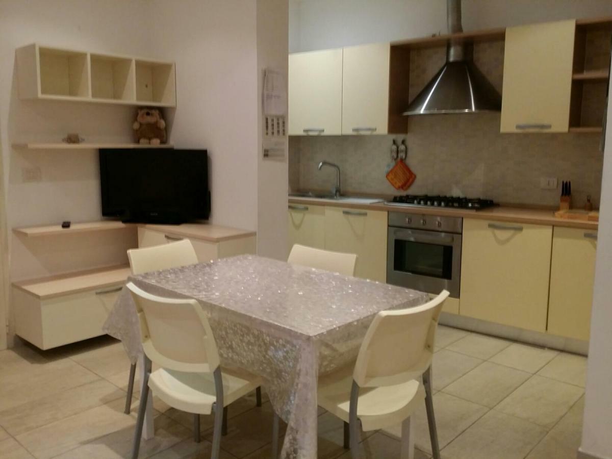Gianfranca Apartment Белариа-Игеа Марина Екстериор снимка